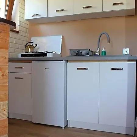 Letniskowy 6-osobowy Caloroczny Nad Jeziorem Wilczynskim, Basen, Jaccuzi, Kajaki Rowerki Wodne Bezplatnie, Duzy Plac Zabaw I Wiele Udogodnien Szálloda Świętne