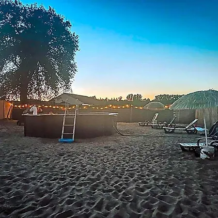 Szálloda Letniskowy 6-osobowy Caloroczny Nad Jeziorem Wilczynskim, Basen, Jaccuzi, Kajaki Rowerki Wodne Bezplatnie, Duzy Plac Zabaw I Wiele Udogodnien Świętne